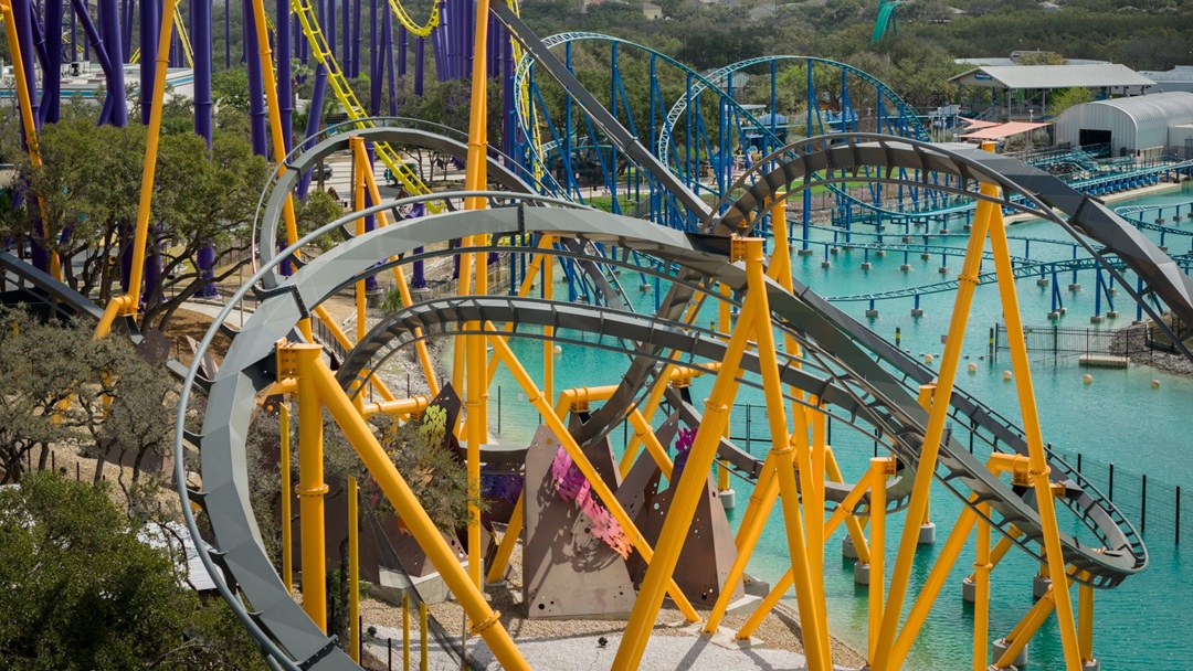 SeaWorld San Antonio Opens Barracuda Strike: North America’s Tallest Inverted Family Coaster